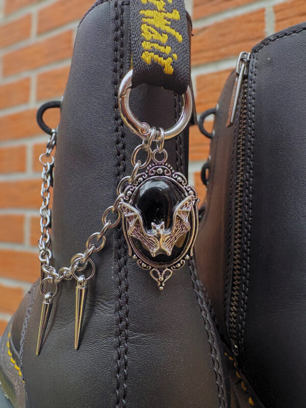 Chaîne de bottes “Sceau du Néant”