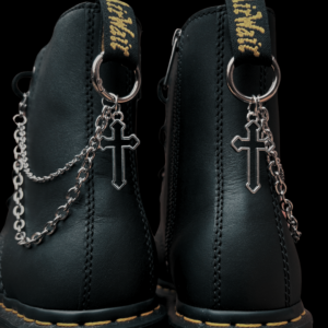 Chaine croix du silence