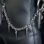 Larmes d’Acier - Chaînes de bottes