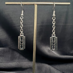 Boucles d’oreilles “Baiser Tranchant”