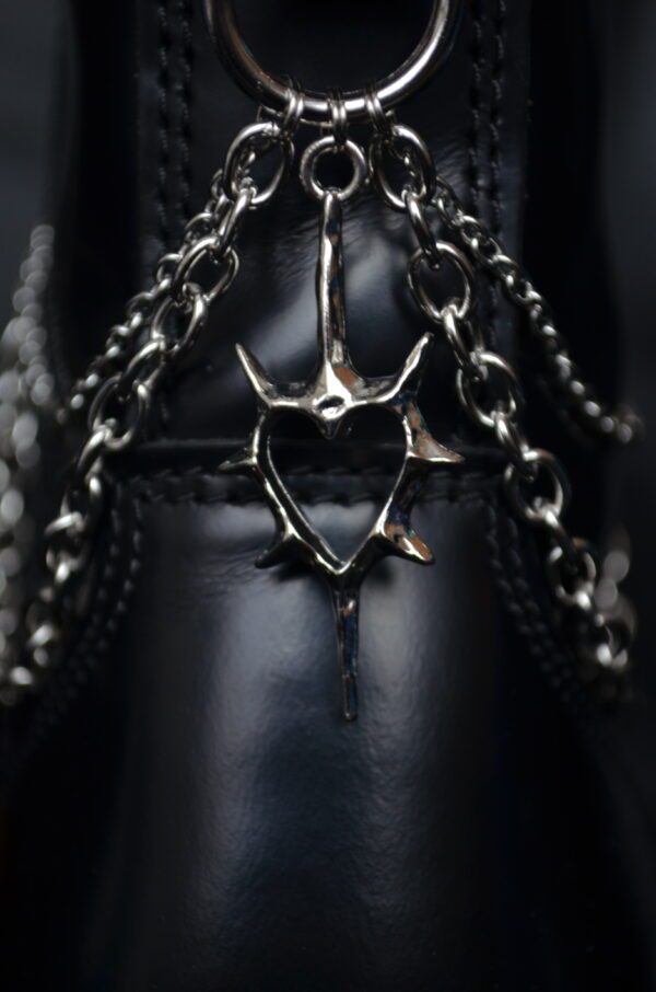 DSC_1108 Cursed Crown Chains – Chaînes de bottes