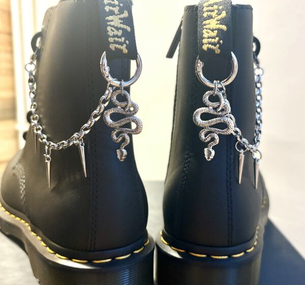 Chaîne de bottes “Serpent d’Argent”