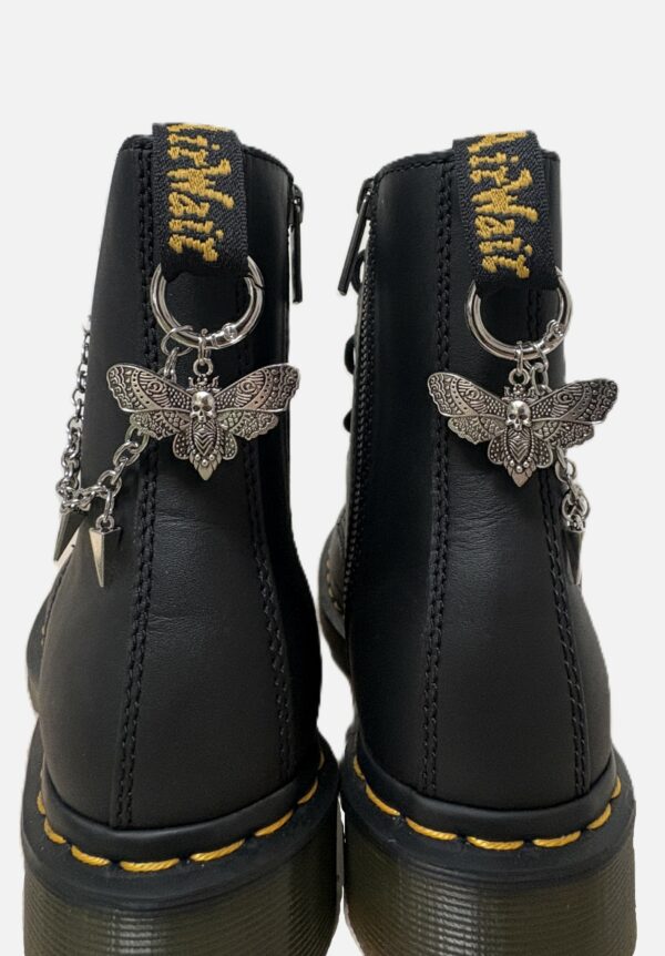 IMG_1482 Âme Nocturne - Chaînes de bottes