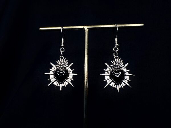 Boucles d’oreilles “Cœur Infernale”