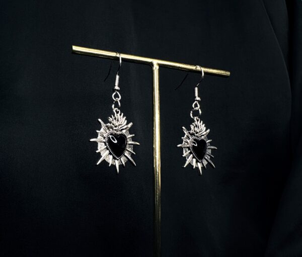 Boucles d’oreilles “Cœur Infernale”