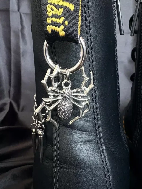 c5b757ac-d825-4465-b8f1-c87f92f69771 Toile d’Acier