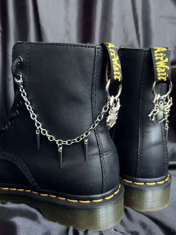 def3fd33-6aea-4361-a643-c5726212a193 Toile d’Acier