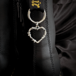 Charm cœur barbelé