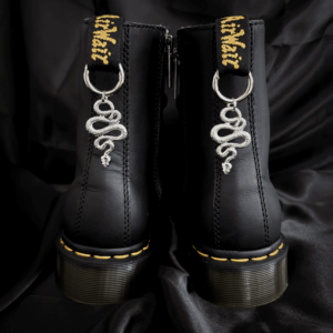 Charm serpent argenté