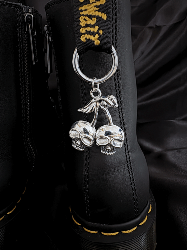 Charm de Languette “Cerises Macabres”