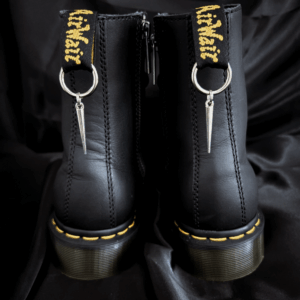 Charm de Bottes “Pique d’Acier”