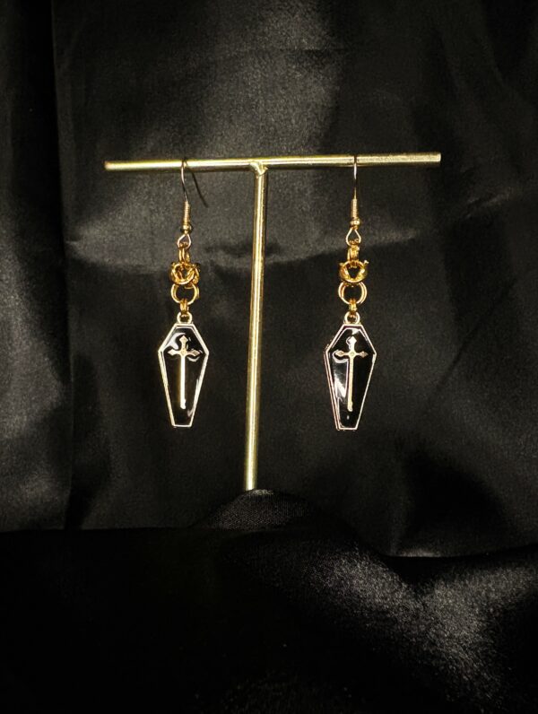 Boucles d’oreilles gothiques “Sanctuaire Doré”
