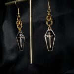 Boucles d’oreilles gothiques “Sanctuaire Doré”