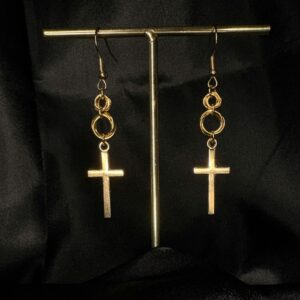 boucles d’oreilles croix dorées