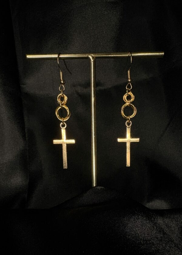 IMG_2596 boucles d’oreilles croix dorées