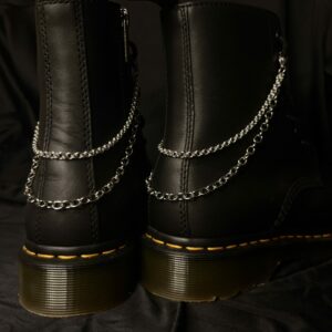 Chaîne de bottes gothique Éclipse d’Argent – double chaîne argentée en acier