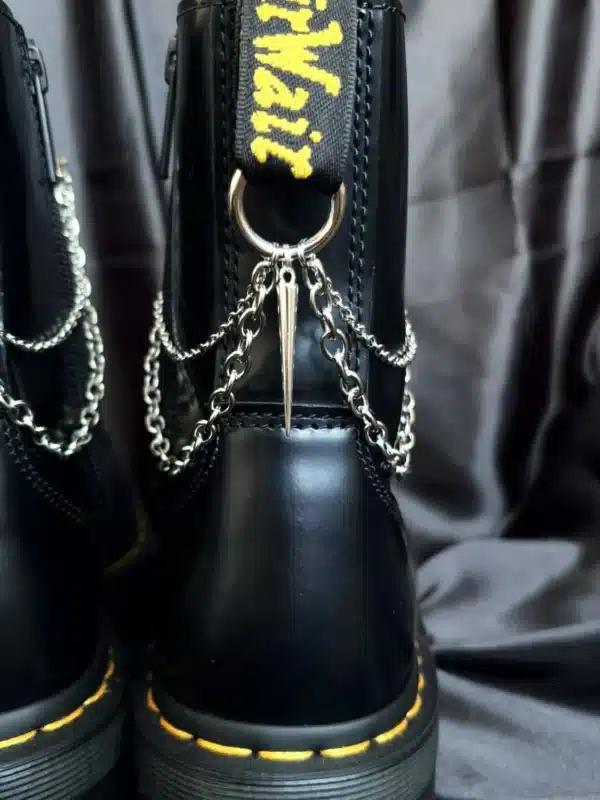 Dark Veil Chains – Chaines de bottes