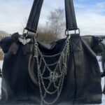 “Web of Shadows” – Chaine de sac