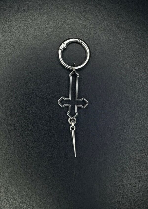 porte clé heretic spade cross