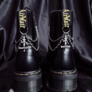 Chaîne de Bottes "Infernal Cathedral"