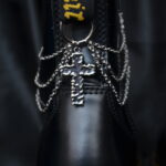 sanctum noctis - chaines de bottes