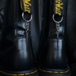 Requiem – Charms de Bottes