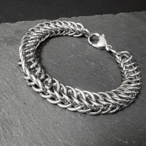 Bracelet Gothique en Maille Damnation