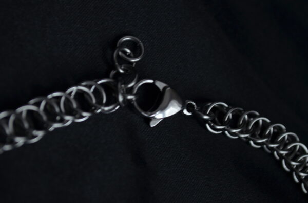 Sacrement – Collier